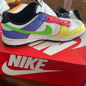 Nike White-Green Strike-Ember Glow Dunk Low